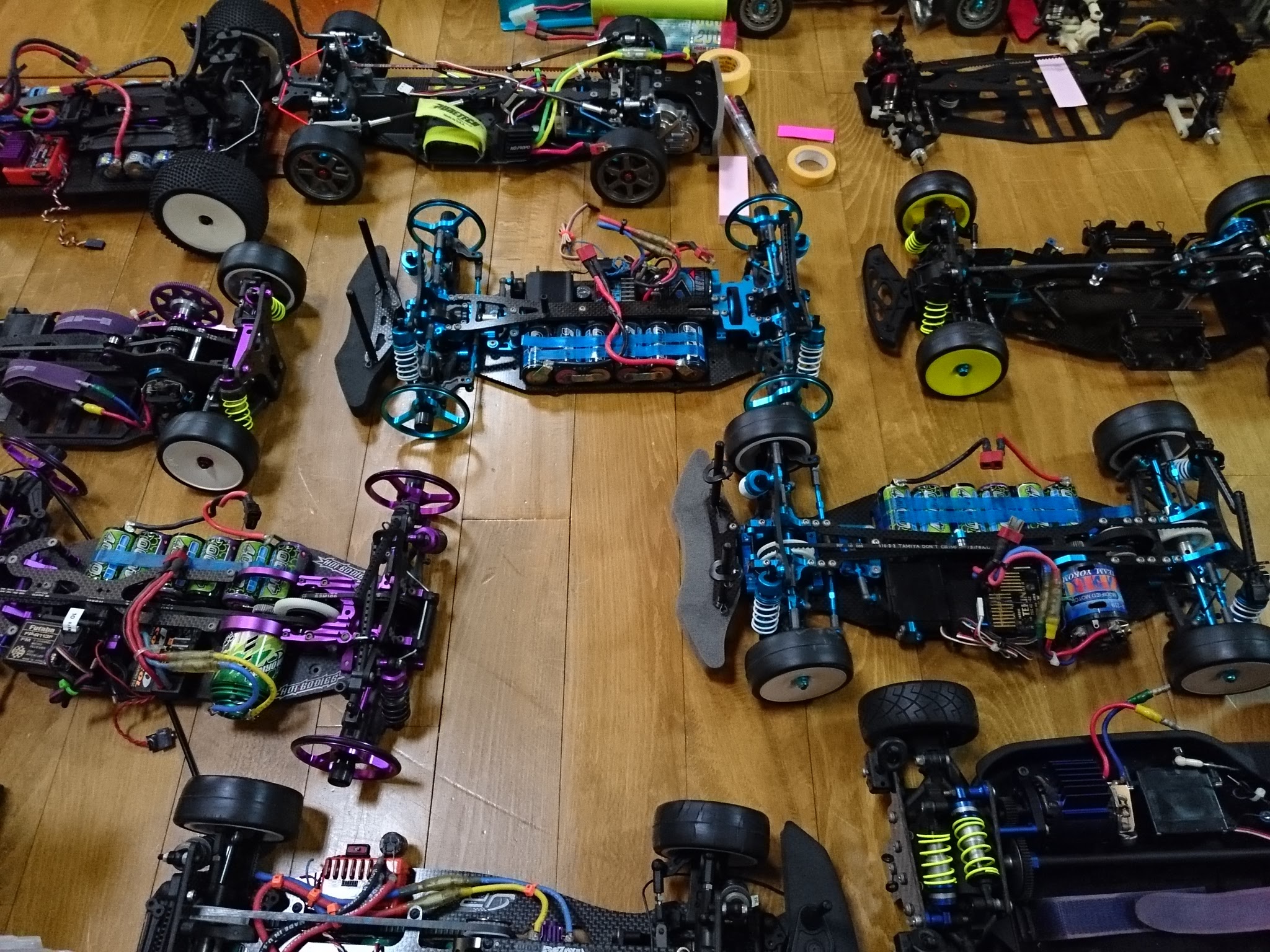 新作からSALEアイテム等お得な商品満載 HPI RS-4ミニ ドリフト仕様